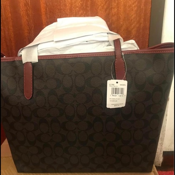 Coach purse c1780 - Picture 2 of 3